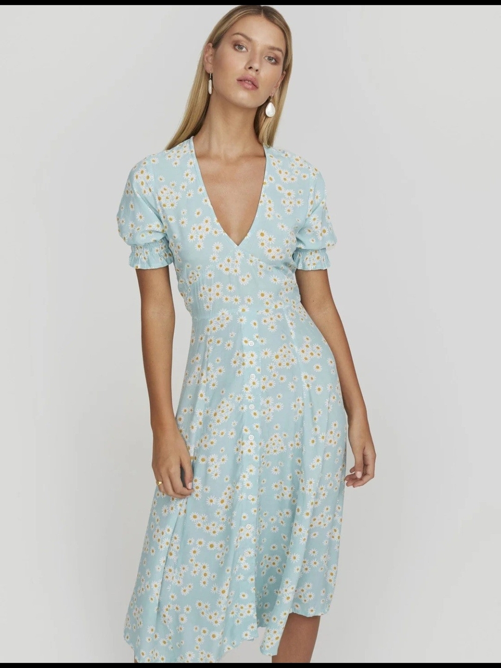 NWT Faithfull the Brand Mejia Light Blue Zhoe Floral Daisy V-Neck Midi Dress